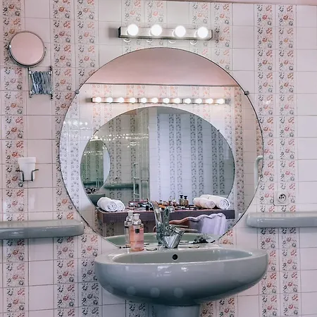 Lv House & Gardens Carcassonne